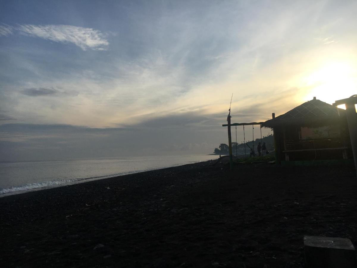Amed Sunset Beach Экстерьер фото